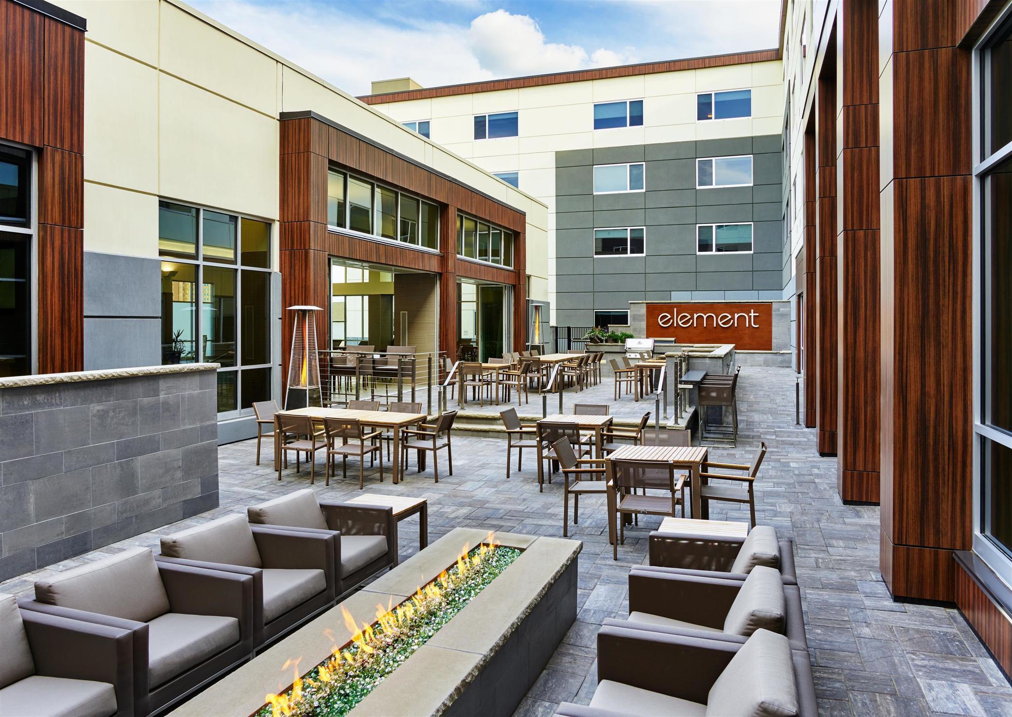 Element Fargo Hotell West Fargo Eksteriør bilde