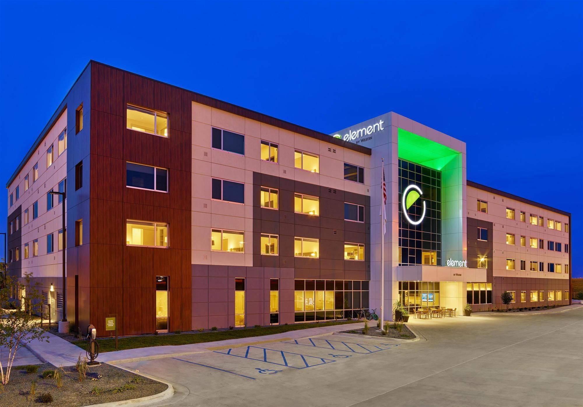 Element Fargo Hotell West Fargo Eksteriør bilde